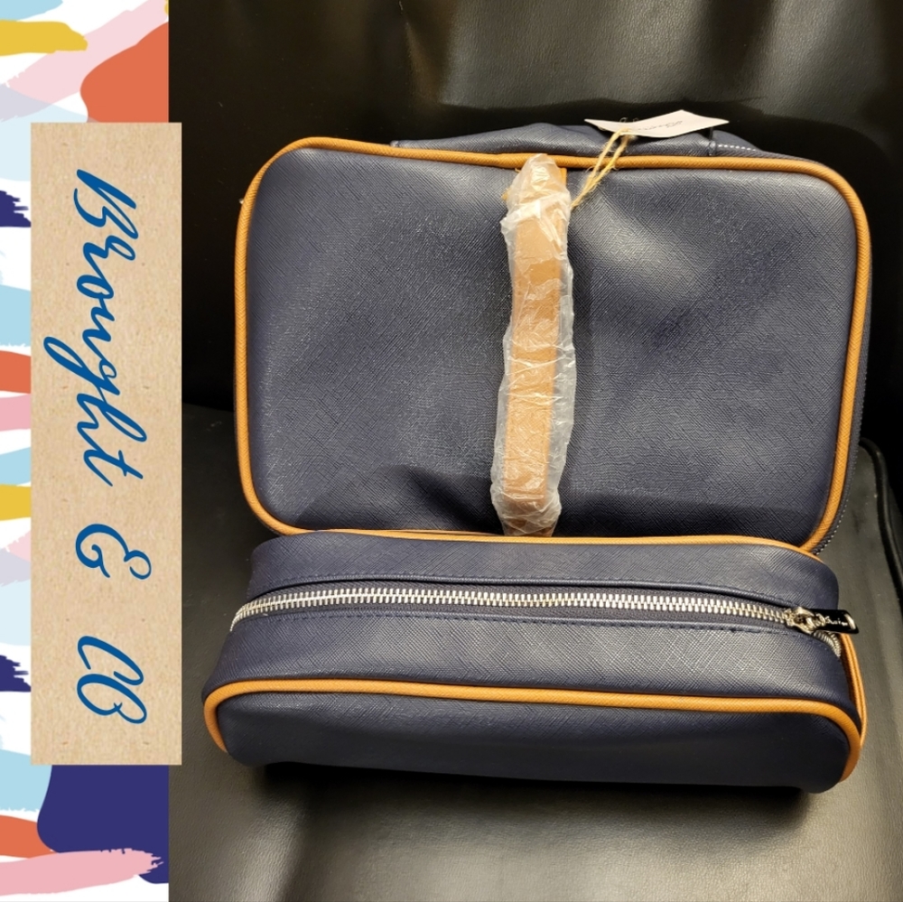✨️BROUK & CO TOILETRY BAG✨️